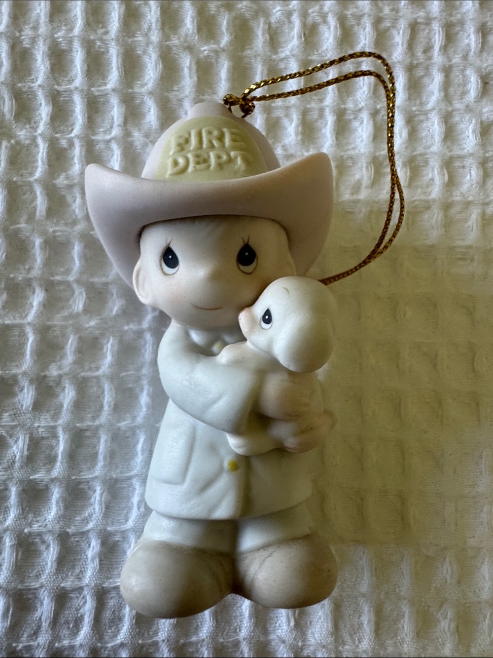 Precious Moments Love Rescued Me Ornament w Box Tag 1986 Enesco - Picture 3 of 10